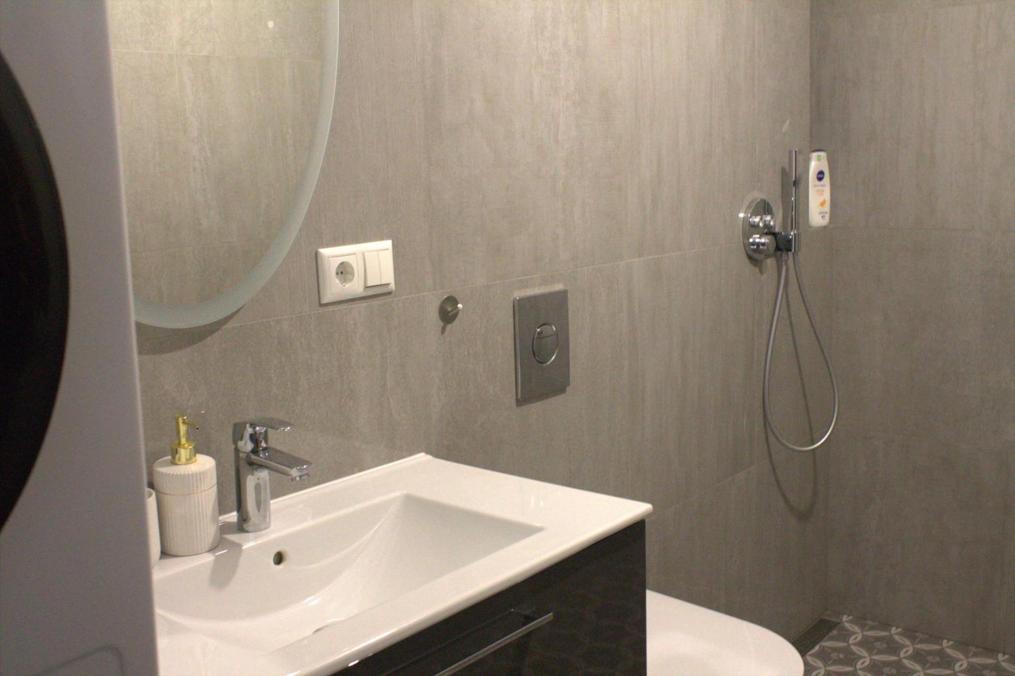Giertmana Apartamenti Liepaja Bagian luar foto